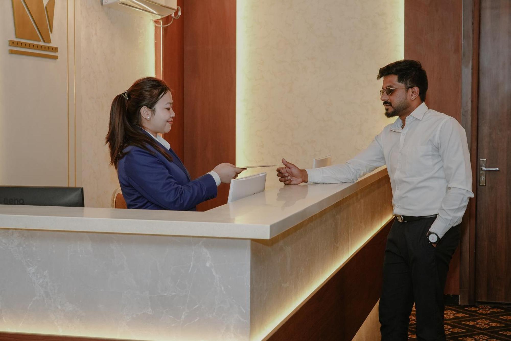 The King'S Meadows Hotel Golhalli Exterior photo