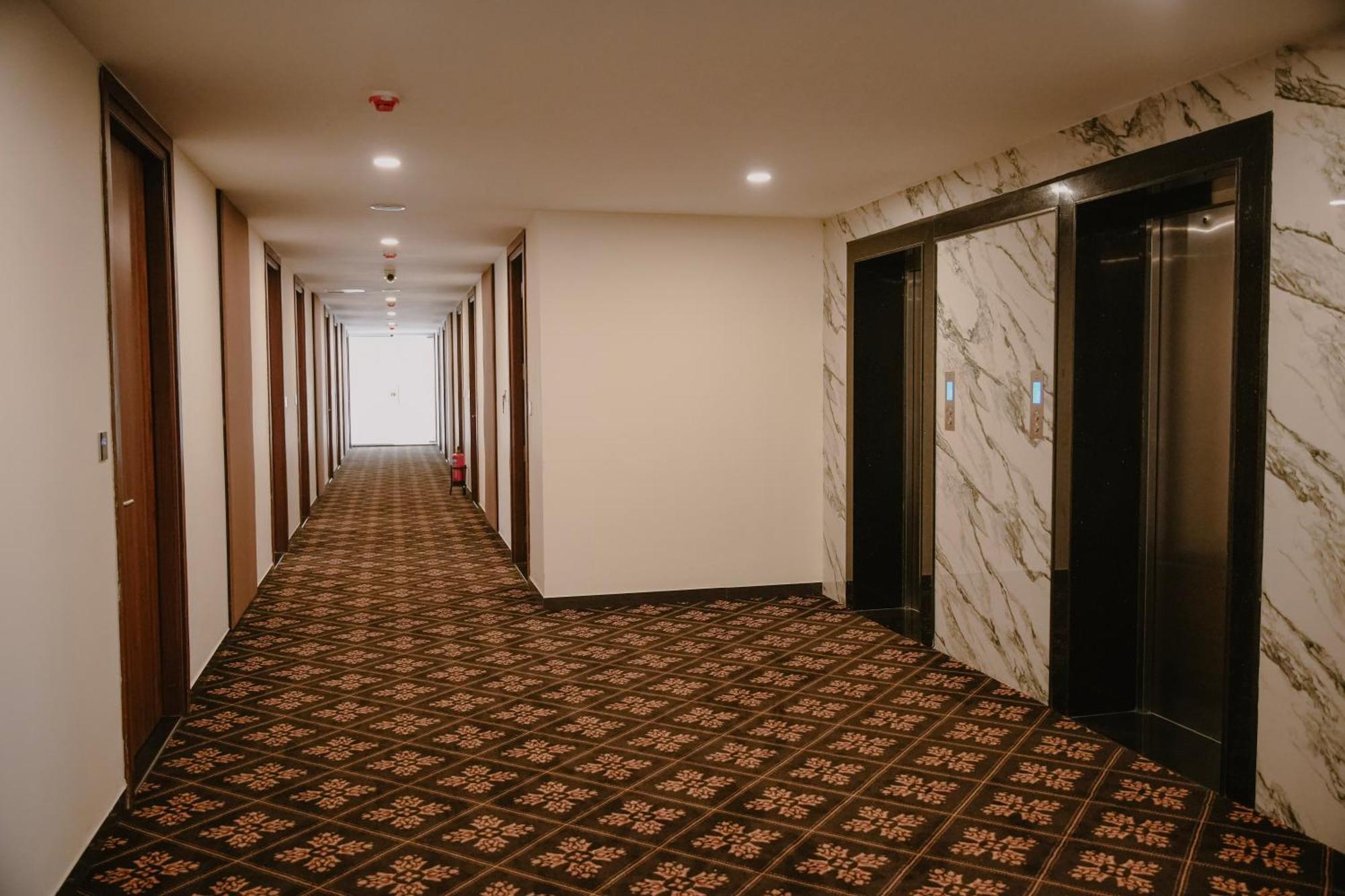 The King'S Meadows Hotel Golhalli Exterior photo