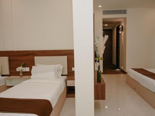The King'S Meadows Hotel Golhalli Exterior photo